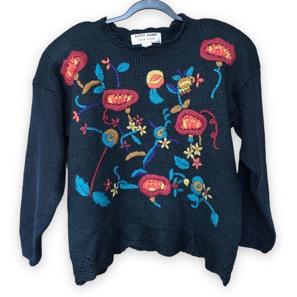 Kitty Hawk By Vivian Wang Medium Vintage Sweater Colorful Embroidered Flowers